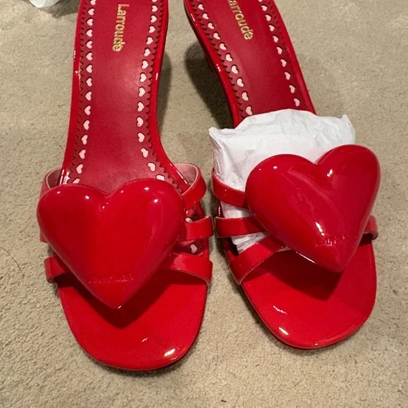 Larroude NIB Red Heart kitten heels - Picture 6 of 8